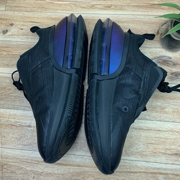 Air Max Up Sneaker sz 7 - Picture 6 of 11